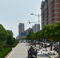 华佳梅苑小区图片
