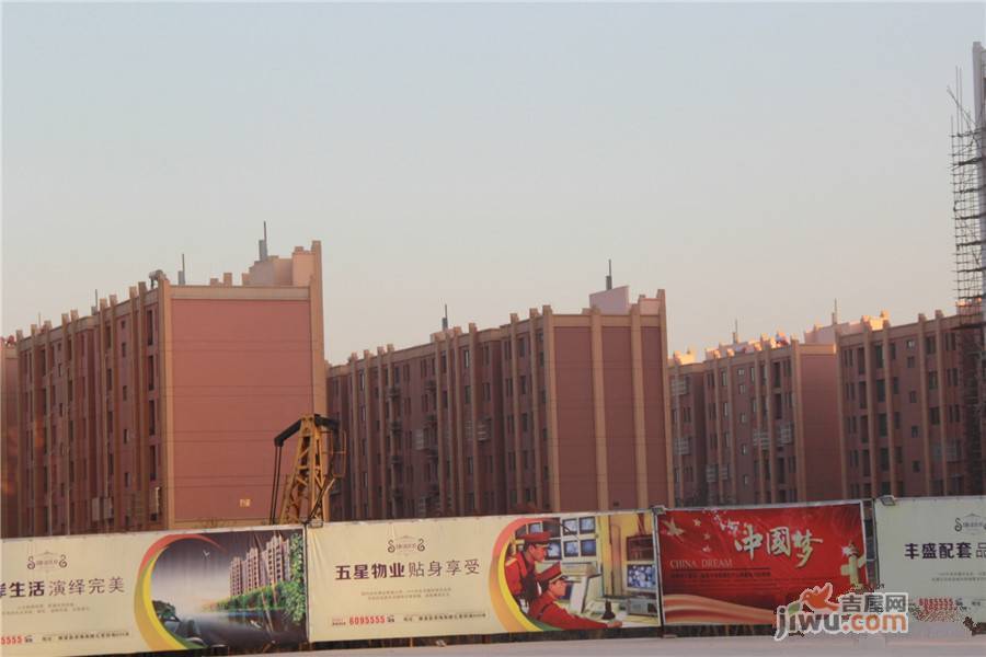 濉河庭院实景图图片